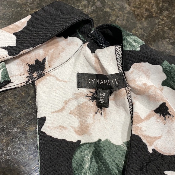 Super cute summer blouse - Picture 4 of 4